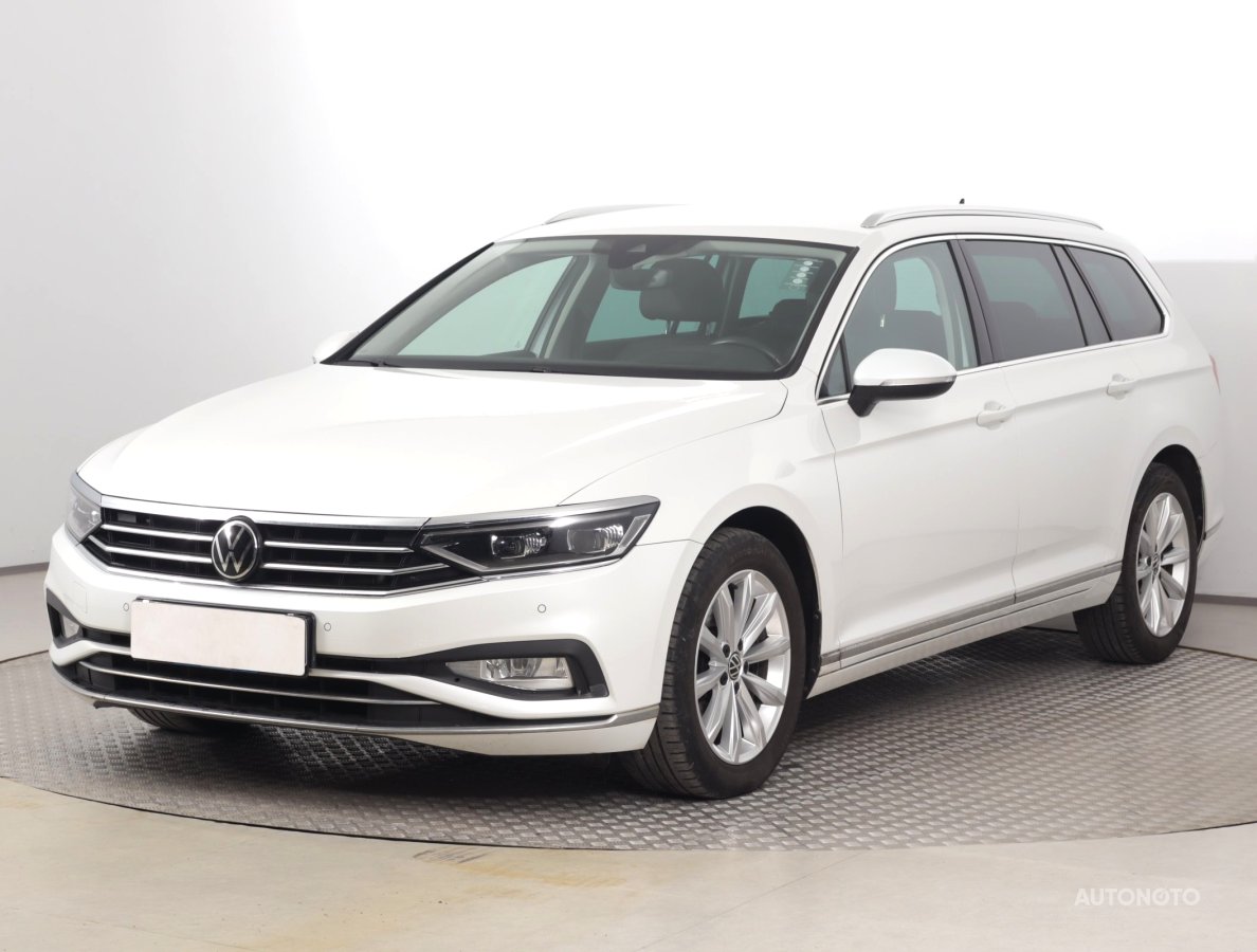 Volkswagen Passat, 2021 - pohled č. 3