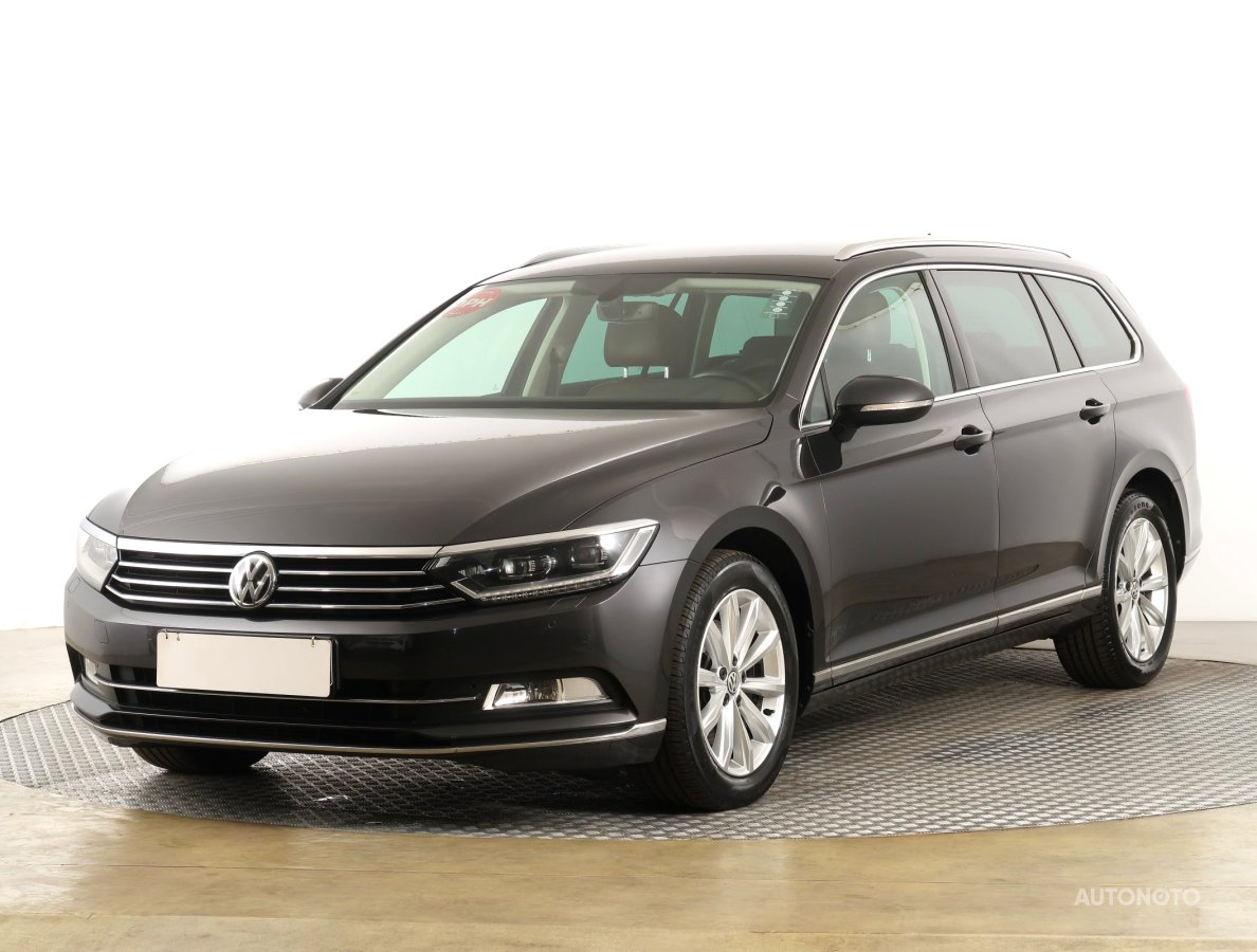 Volkswagen Passat, 2019 - pohled č. 3
