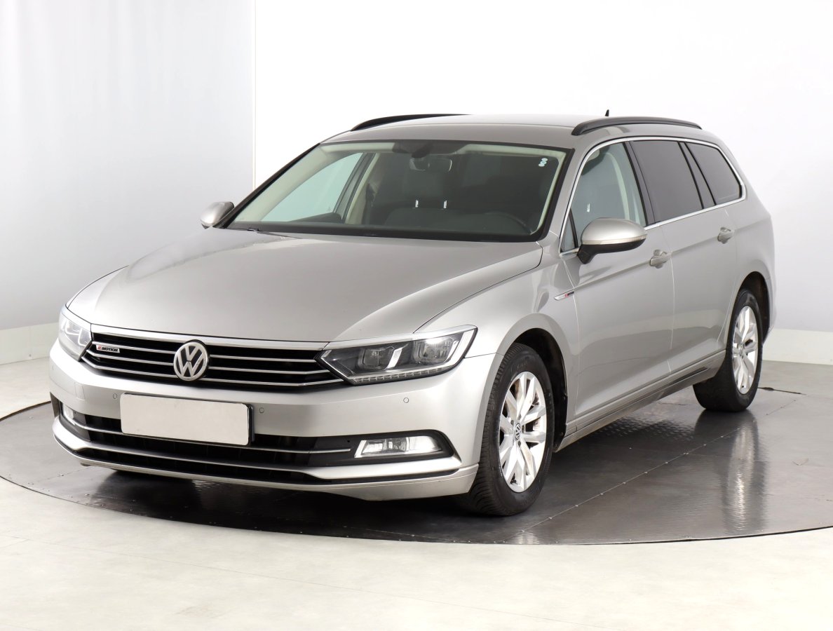 Volkswagen Passat, 2015 - pohled č. 3