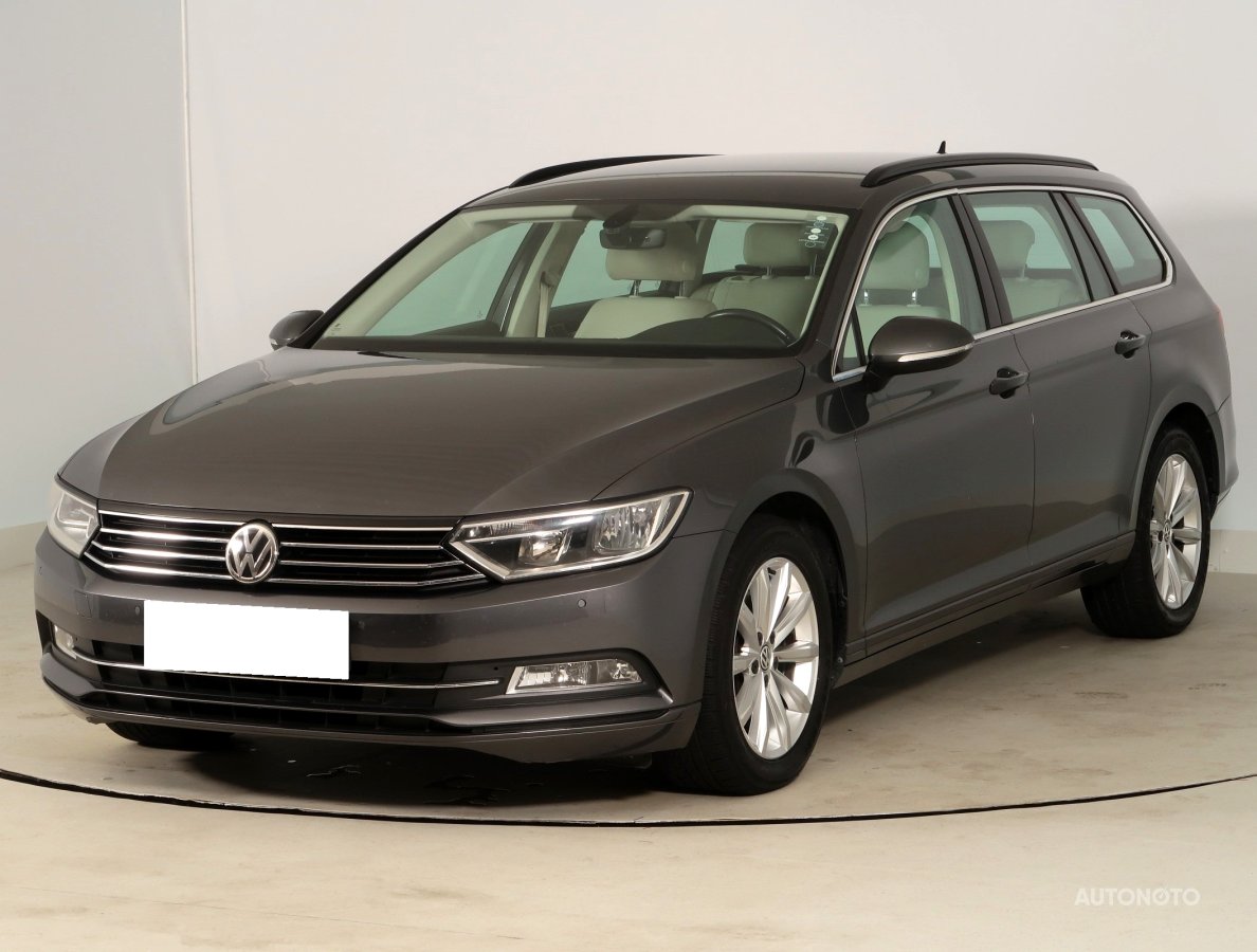Volkswagen Passat, 2016 - pohled č. 3