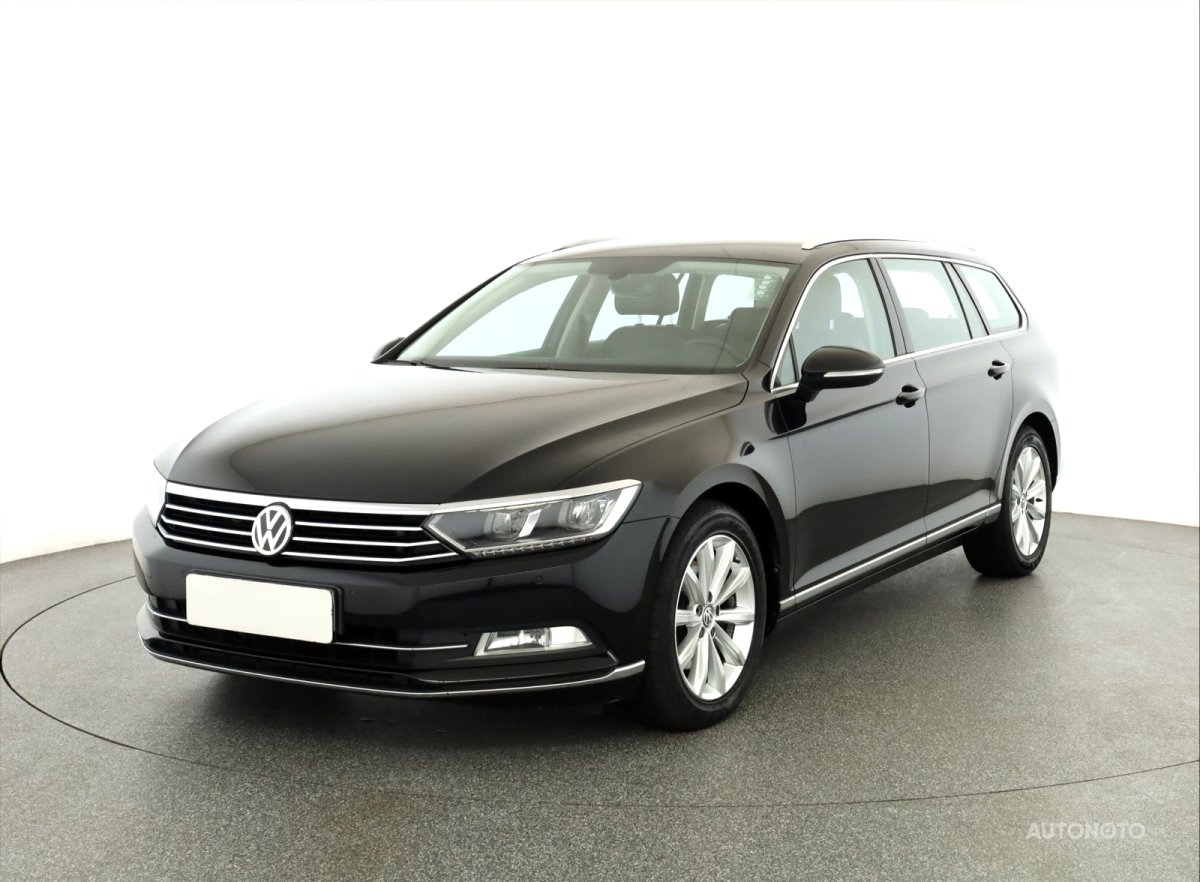 Volkswagen Passat, 2018 - pohled č. 3