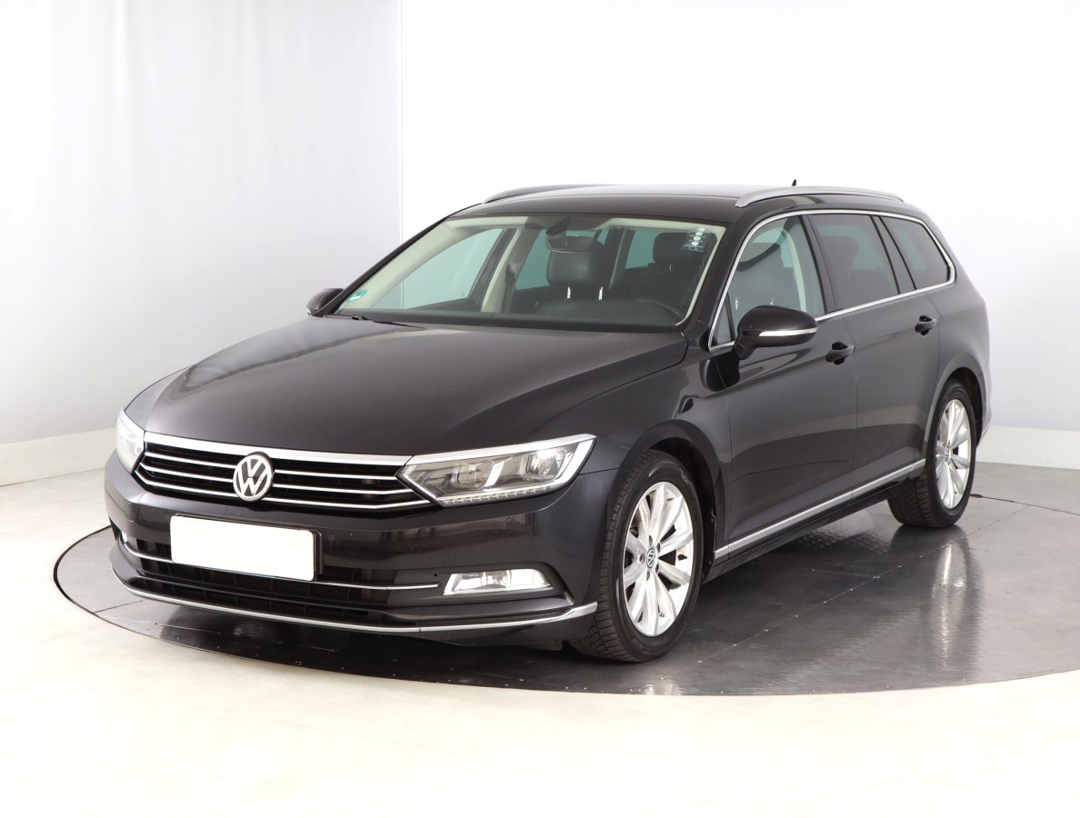 Volkswagen Passat, 2018 - pohled č. 3