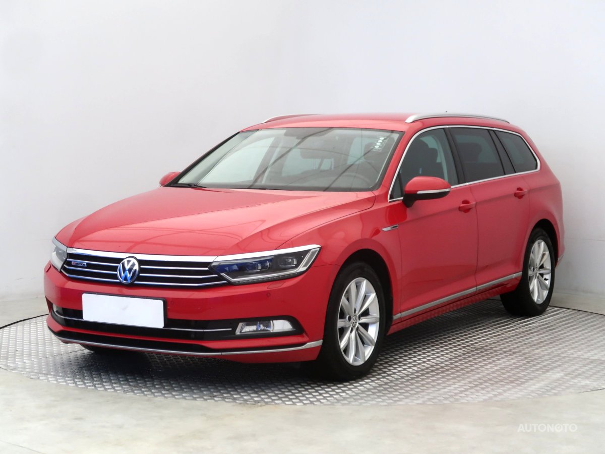 Volkswagen Passat, 2019 - pohled č. 3