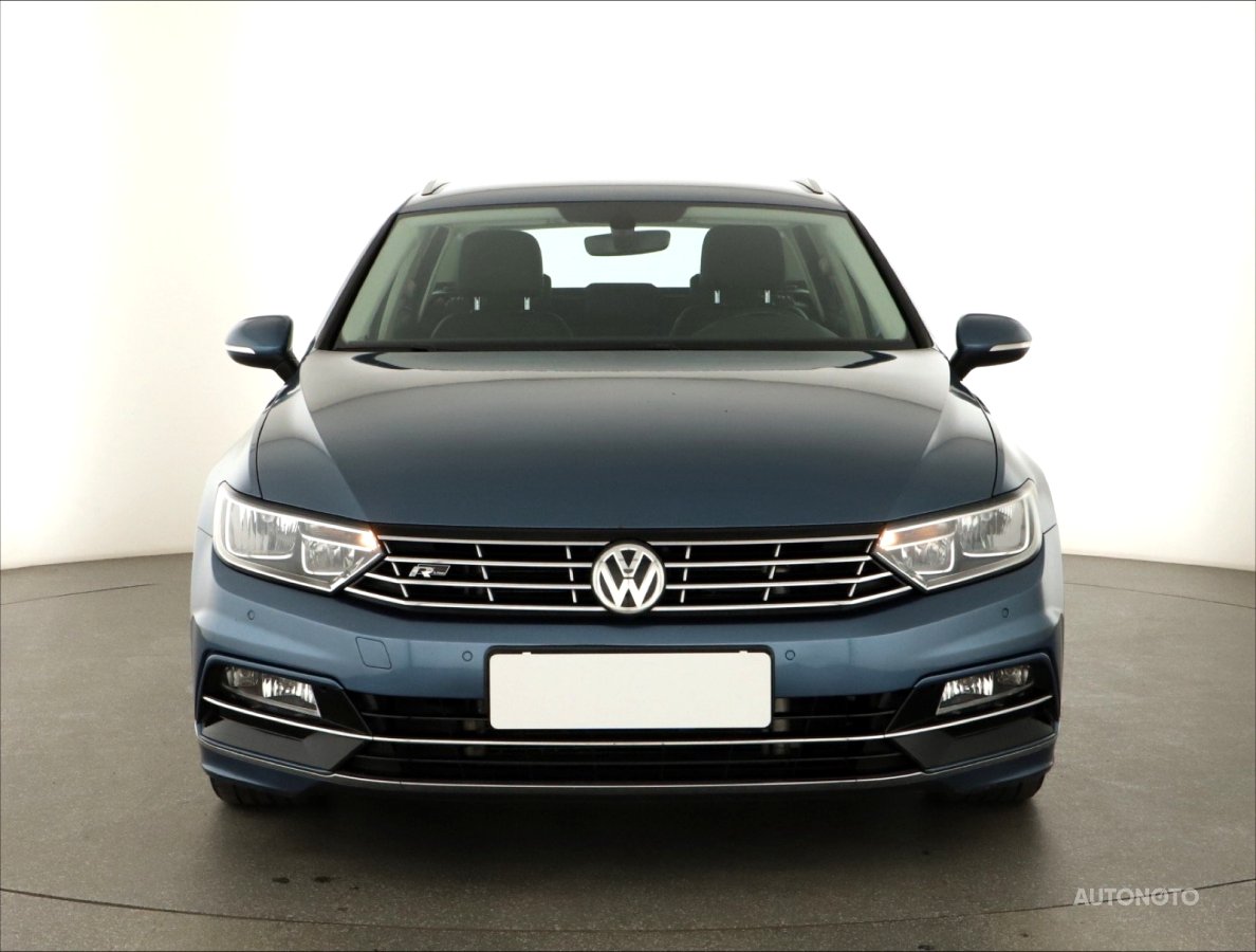 Volkswagen Passat, 2017 - pohled č. 2