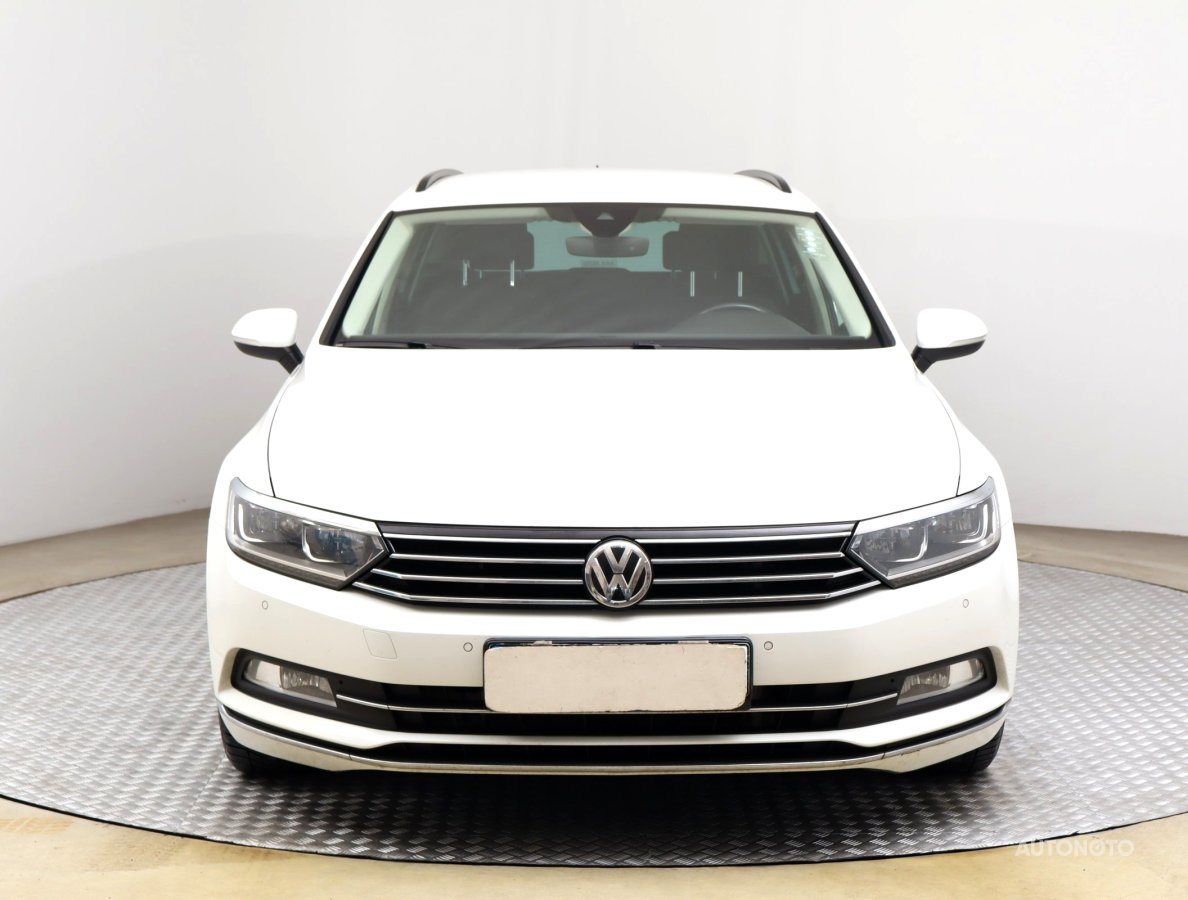 Volkswagen Passat, 2015 - pohled č. 2