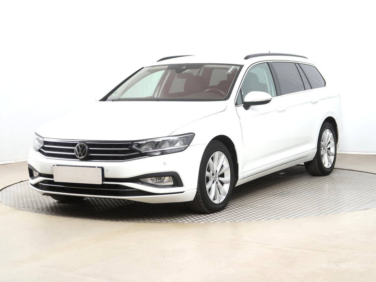 Volkswagen Passat, 2020 - pohled č. 3
