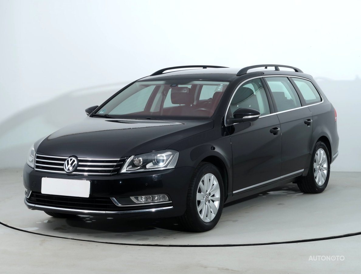 Volkswagen Passat, 2011 - pohled č. 3