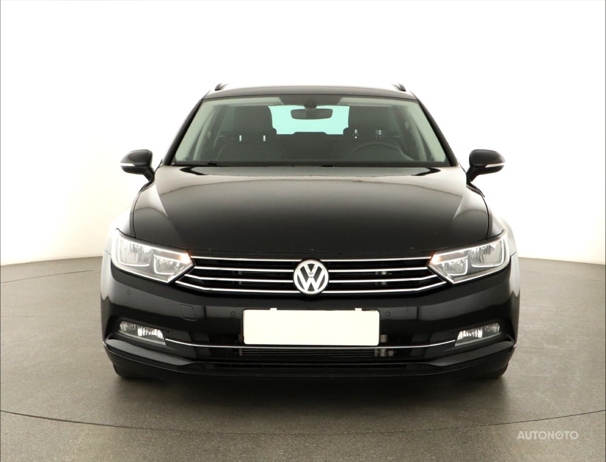 Volkswagen Passat, 2015 - pohled č. 2