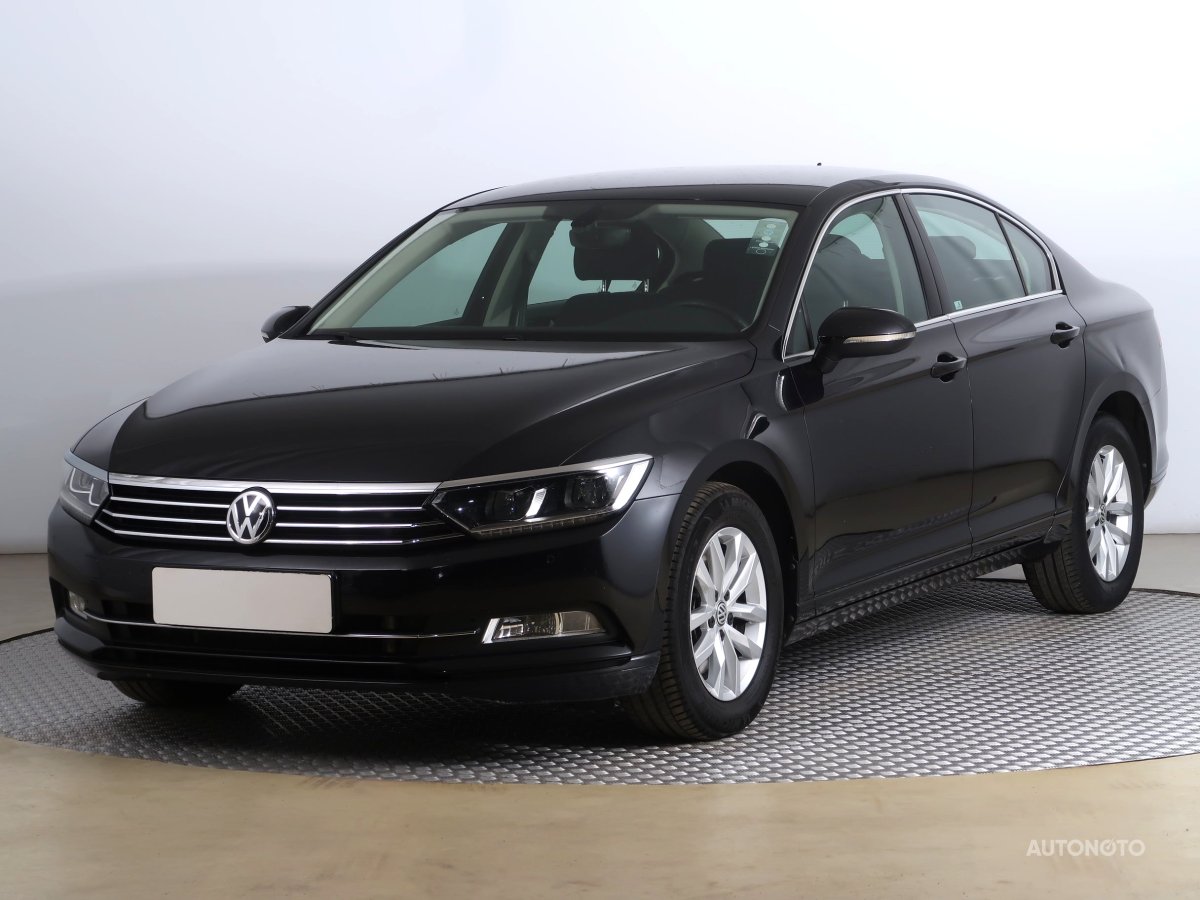 Volkswagen Passat, 2016 - pohled č. 3