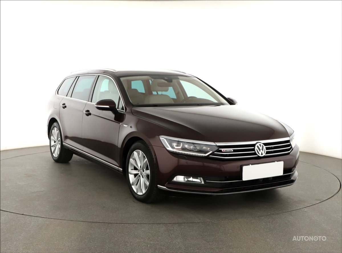 Volkswagen Passat, 2015 - celkový pohled