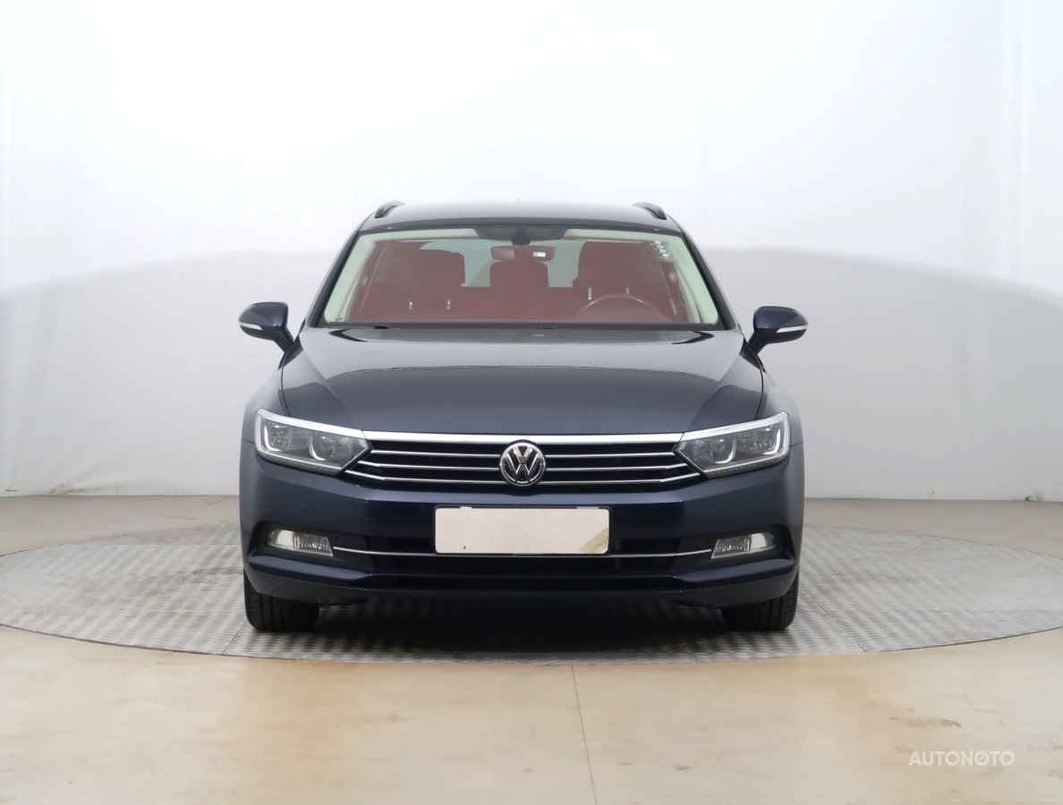 Volkswagen Passat, 2017 - pohled č. 2