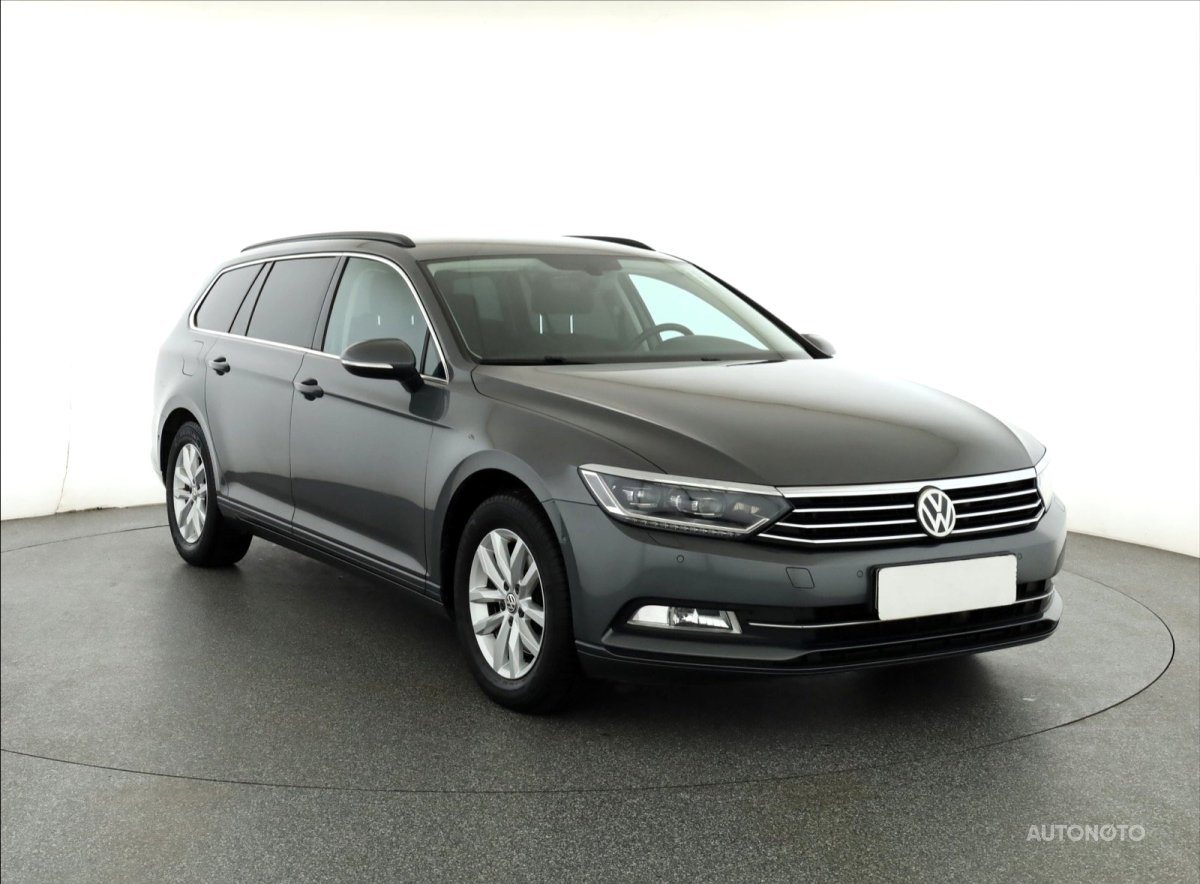 Volkswagen Passat, 2016 - celkový pohled
