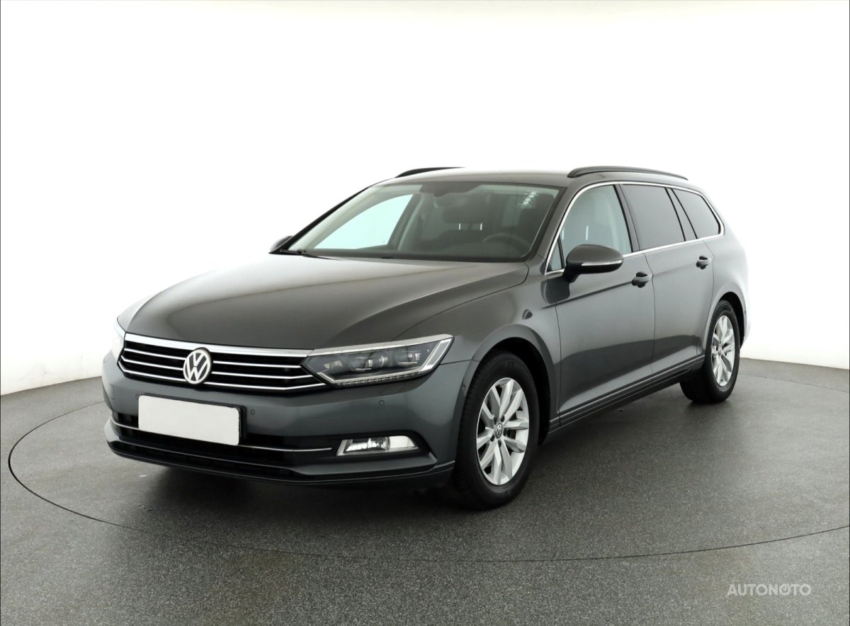 Volkswagen Passat, 2016 - pohled č. 3