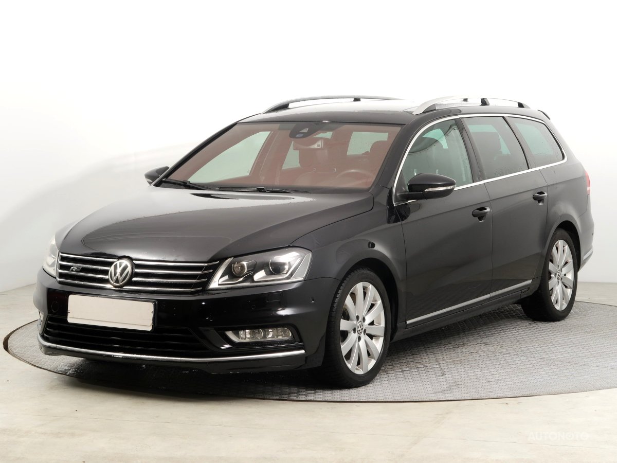 Volkswagen Passat, 2012 - pohled č. 3