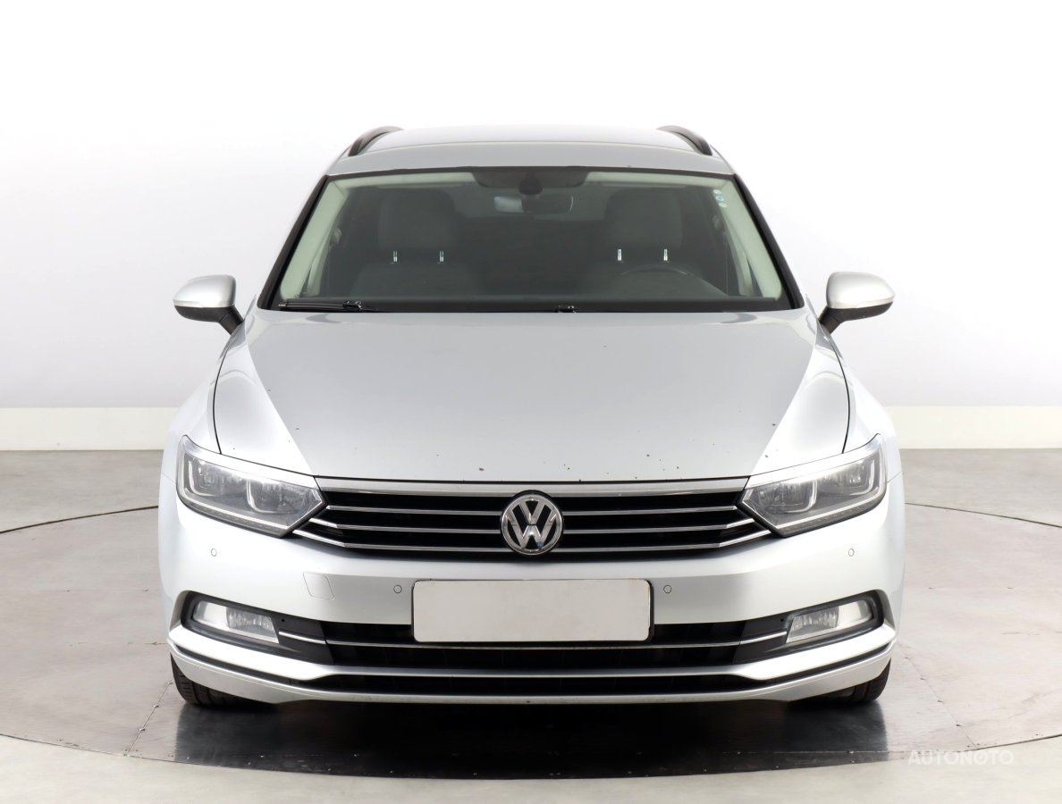 Volkswagen Passat, 2015 - pohled č. 2