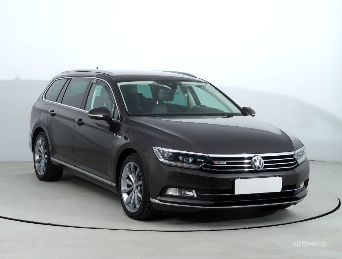 Volkswagen Passat, 2016 - celkový pohled