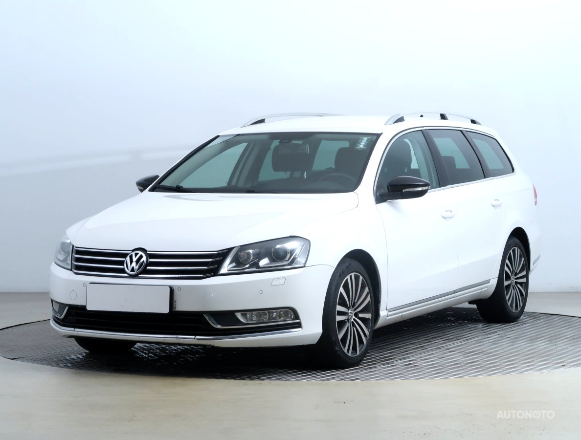 Volkswagen Passat, 2014 - pohled č. 3