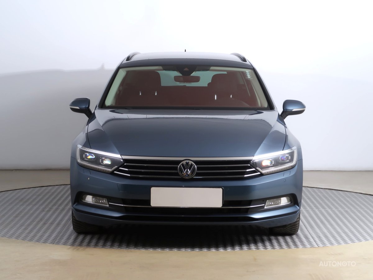 Volkswagen Passat, 2016 - pohled č. 2