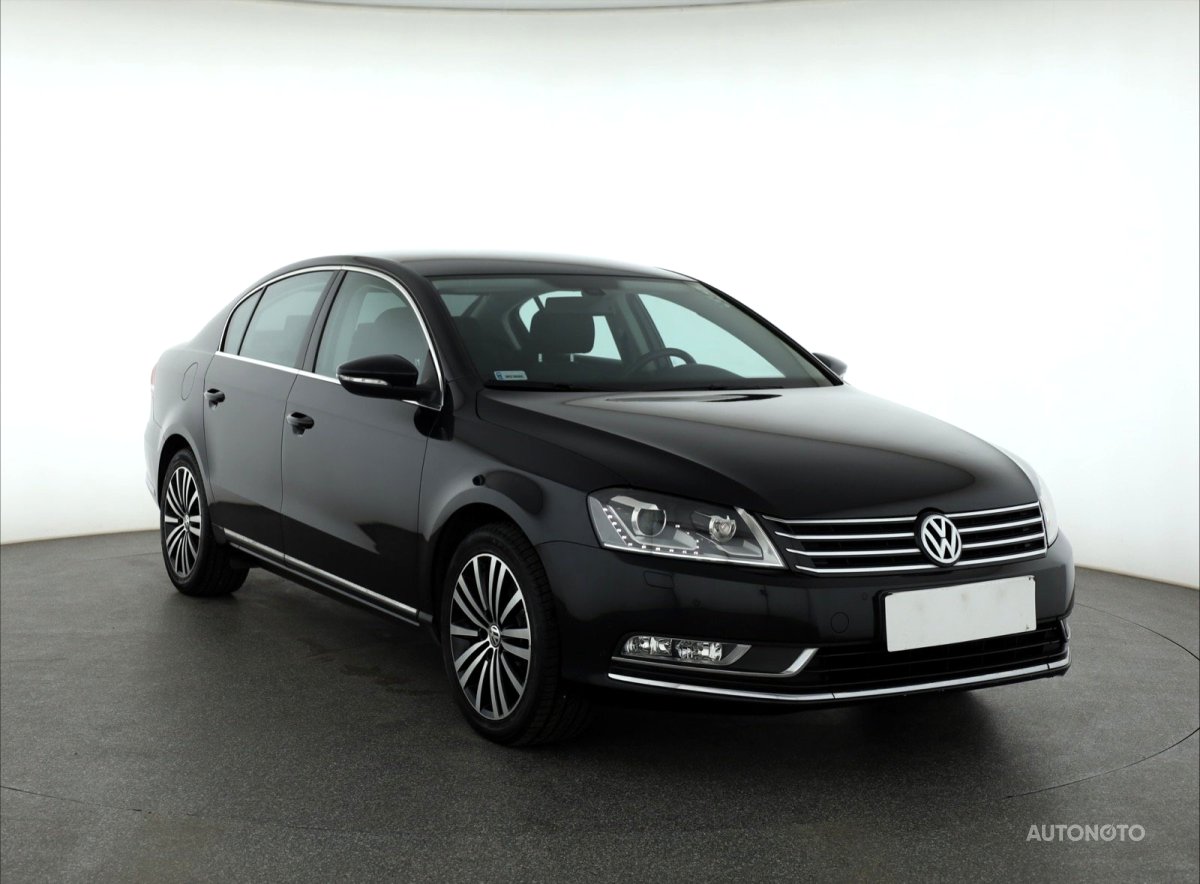 Volkswagen Passat, 2013 - celkový pohled