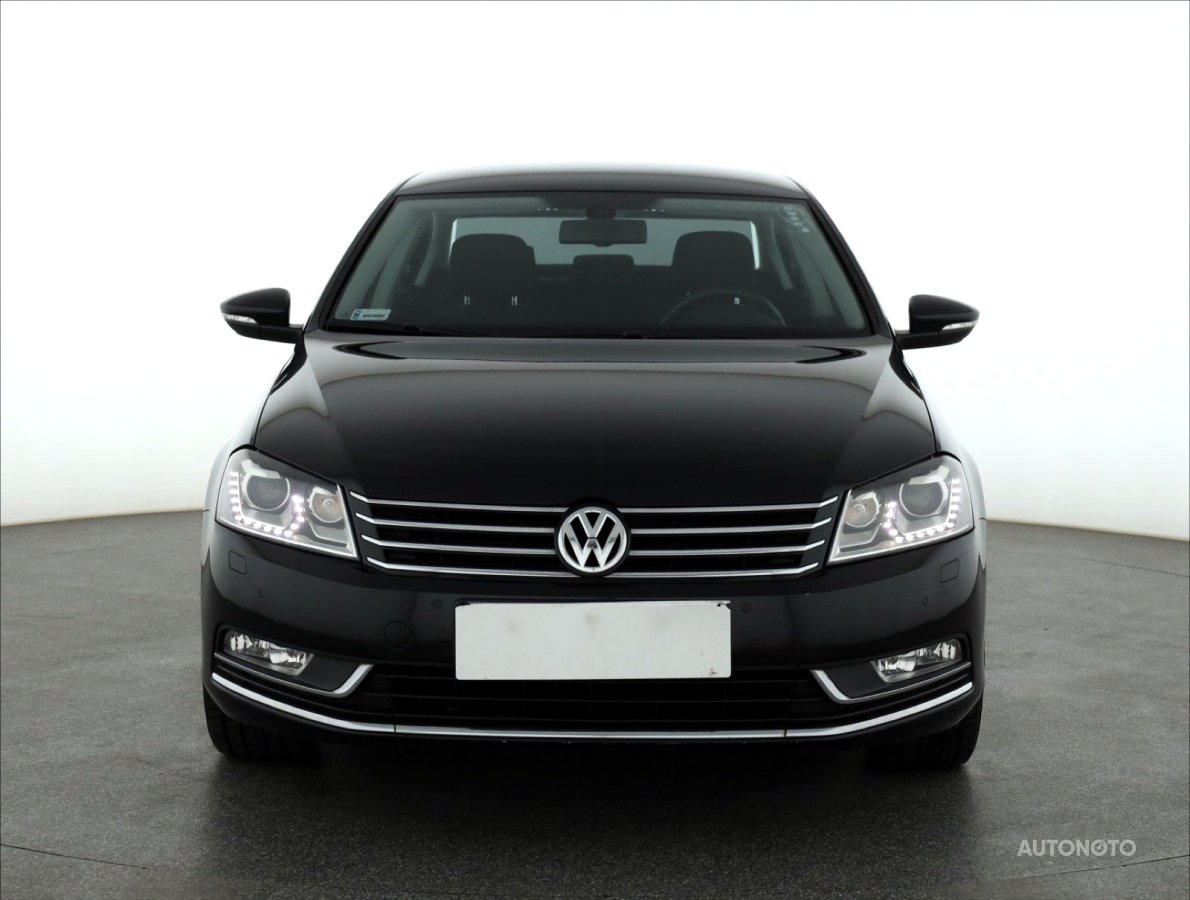 Volkswagen Passat, 2013 - pohled č. 2