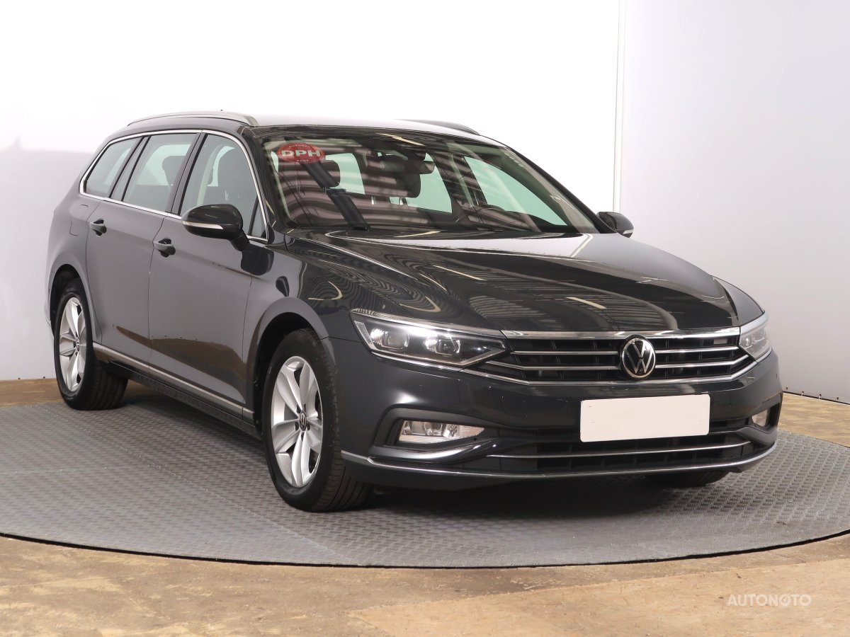 Volkswagen Passat, 2020 - celkový pohled