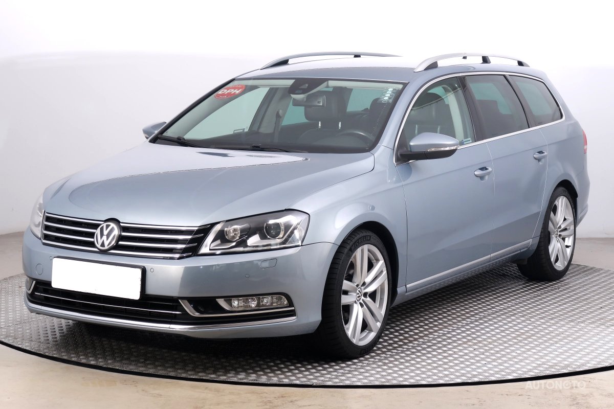 Volkswagen Passat, 2012 - pohled č. 3