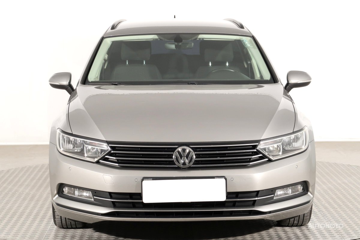 Volkswagen Passat, 2017 - pohled č. 2