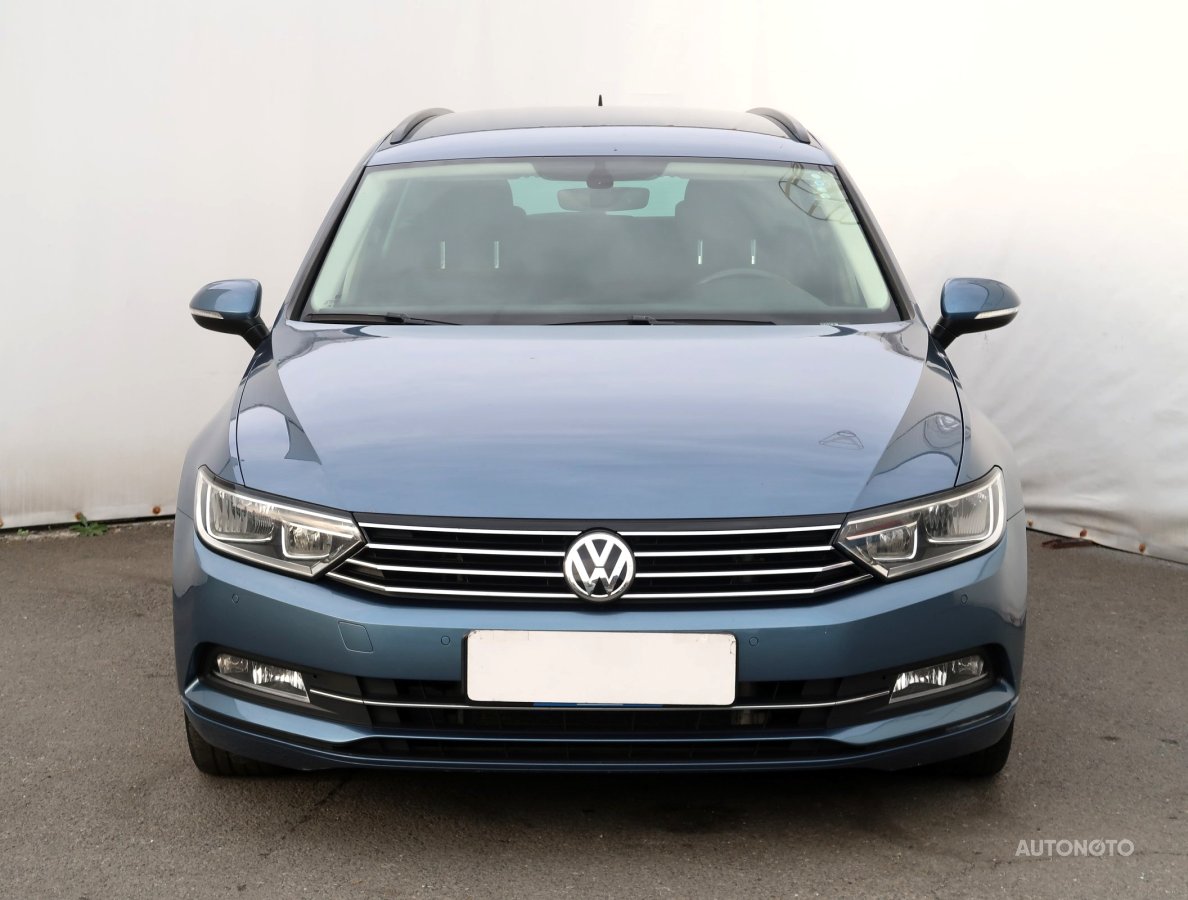 Volkswagen Passat, 2016 - pohled č. 2