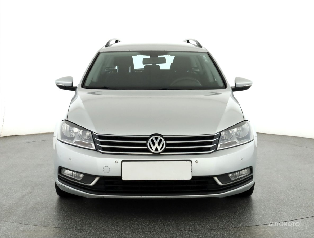 Volkswagen Passat, 2014 - pohled č. 2