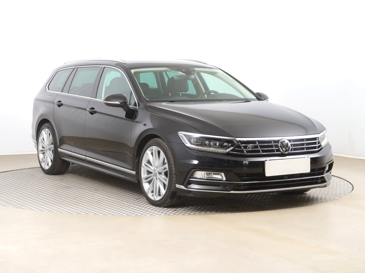 Volkswagen Passat, 2019 - celkový pohled