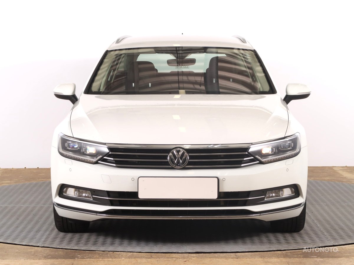 Volkswagen Passat, 2017 - pohled č. 2