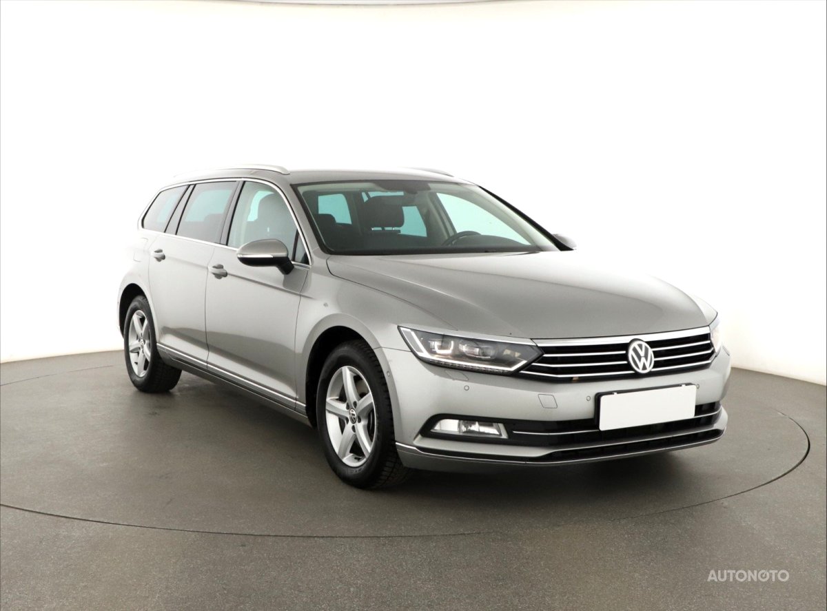 Volkswagen Passat, 2016 - celkový pohled