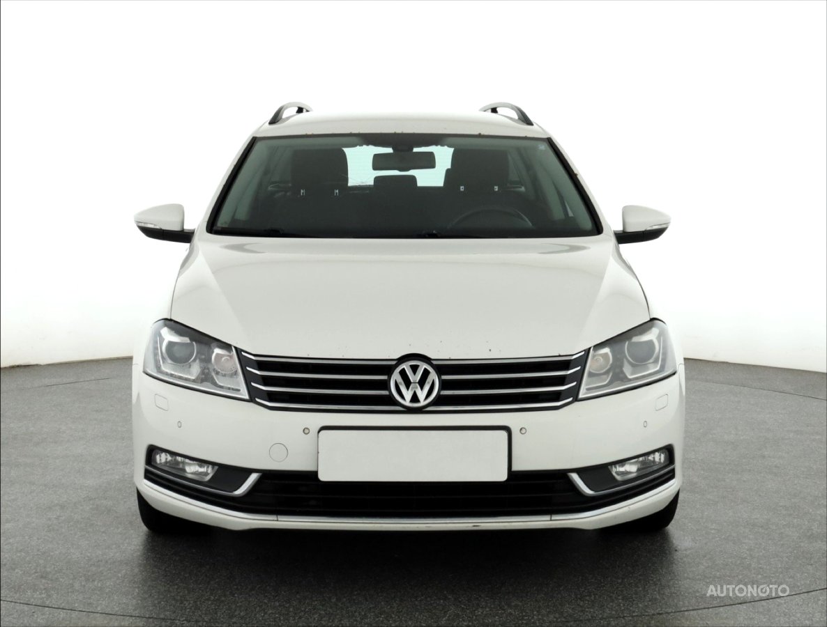 Volkswagen Passat, 2014 - pohled č. 2