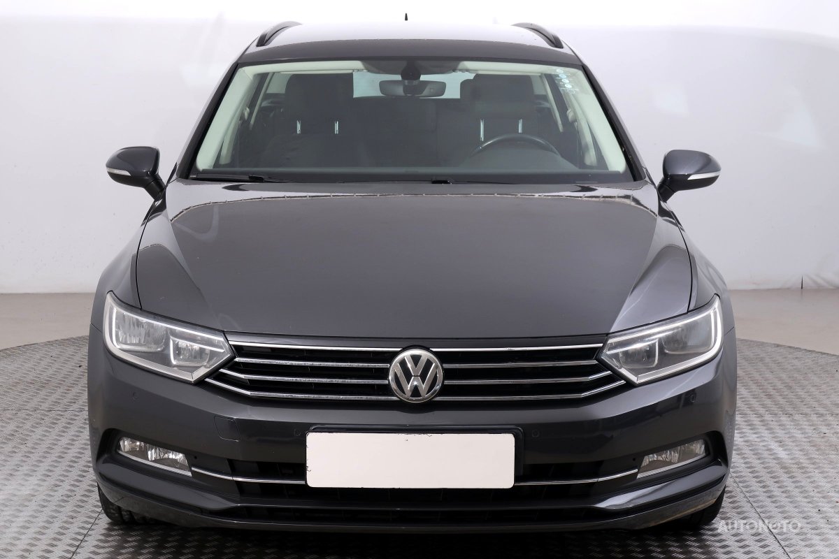 Volkswagen Passat, 2015 - pohled č. 2