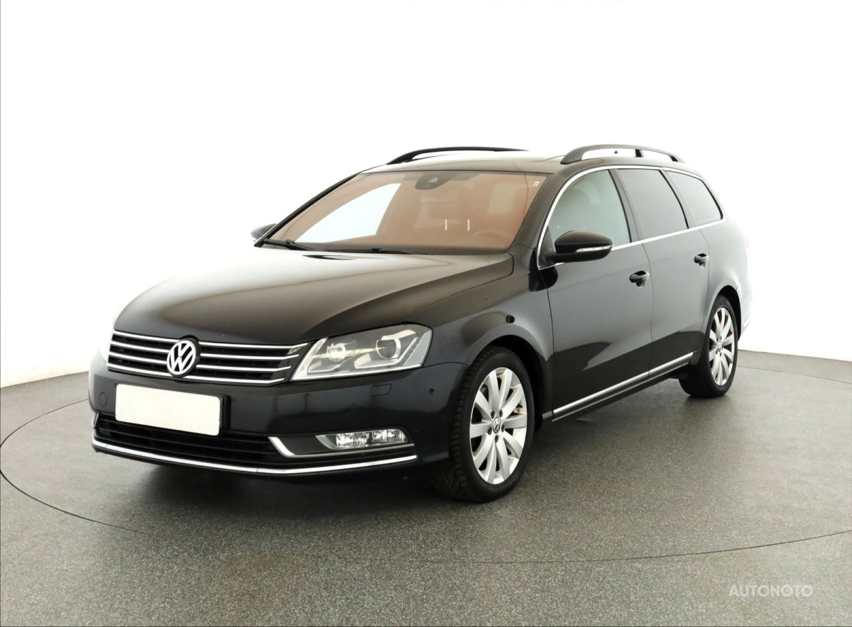 Volkswagen Passat, 2014 - pohled č. 3