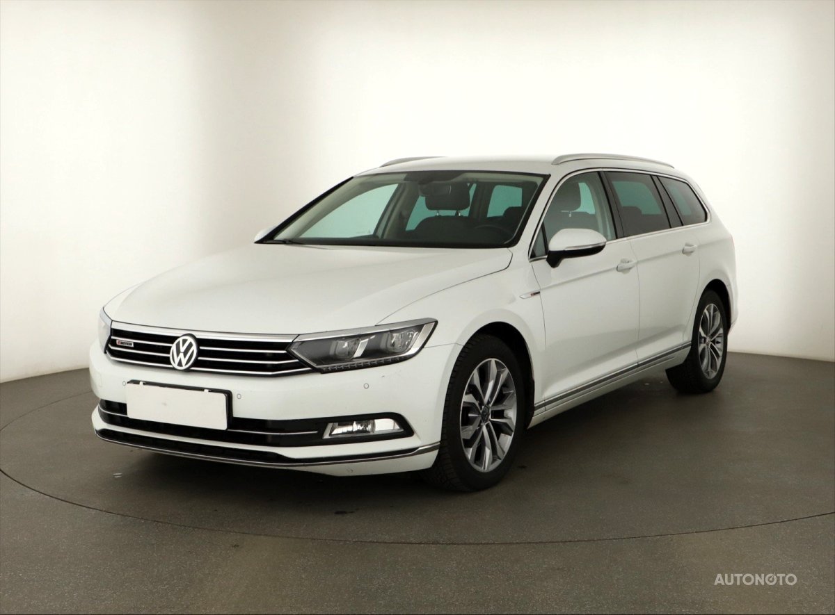 Volkswagen Passat, 2015 - pohled č. 3
