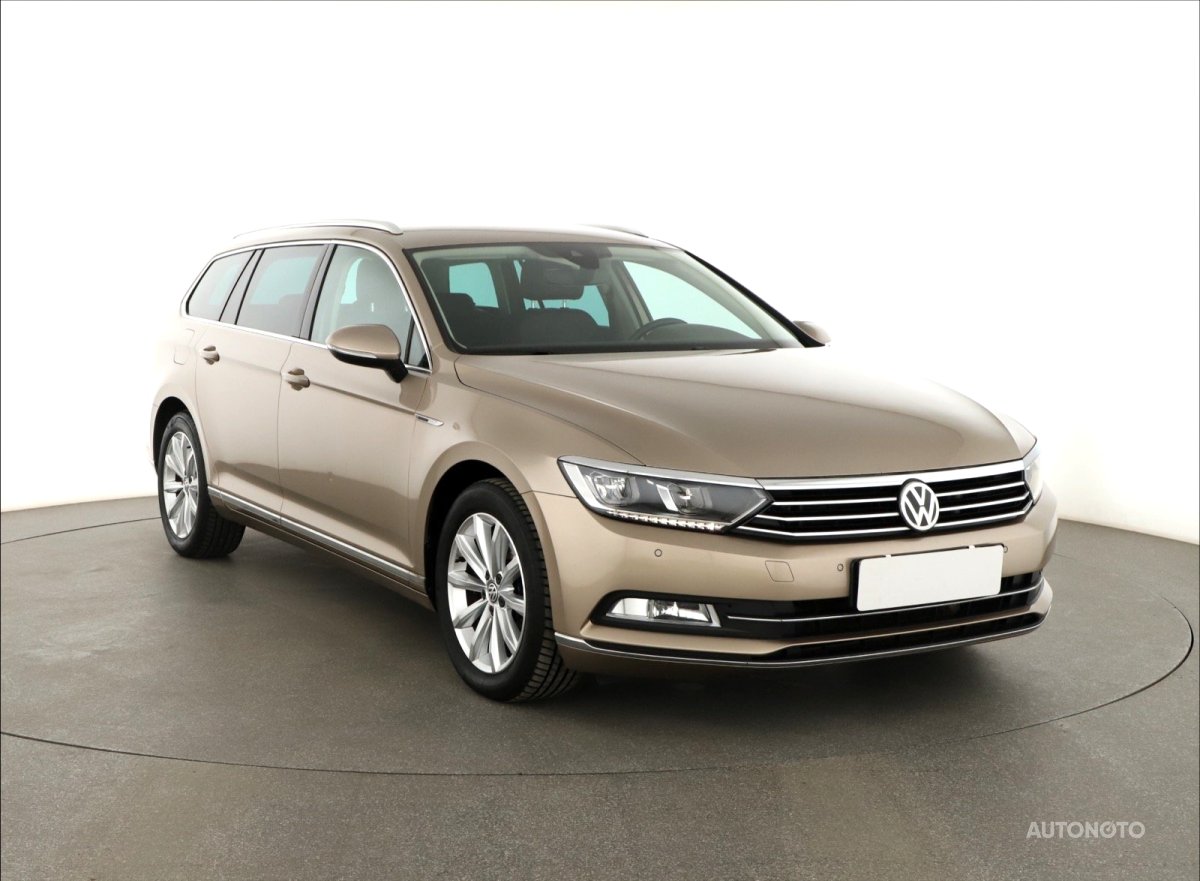 Volkswagen Passat, 2016 - celkový pohled