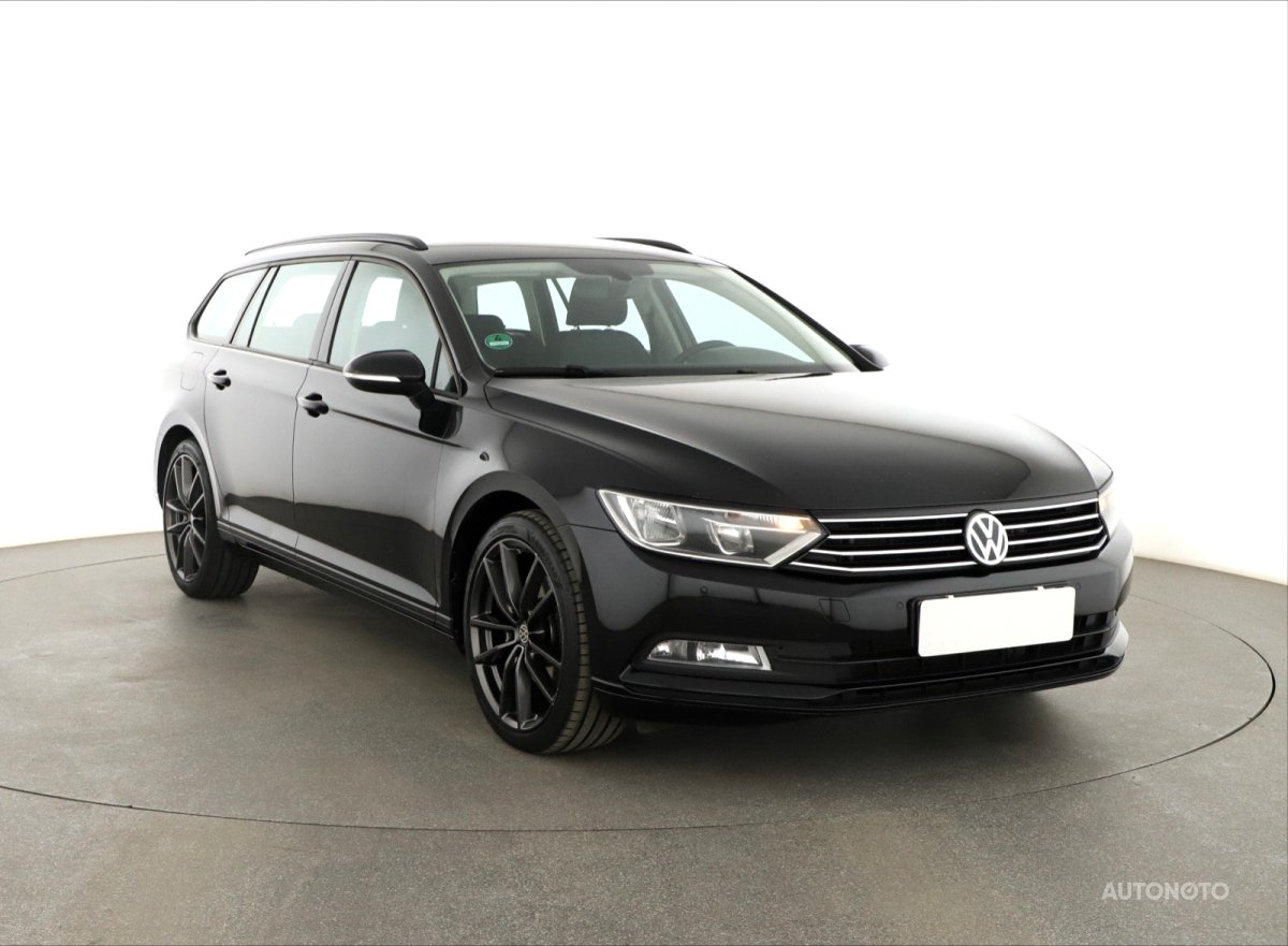 Volkswagen Passat, 2015 - celkový pohled