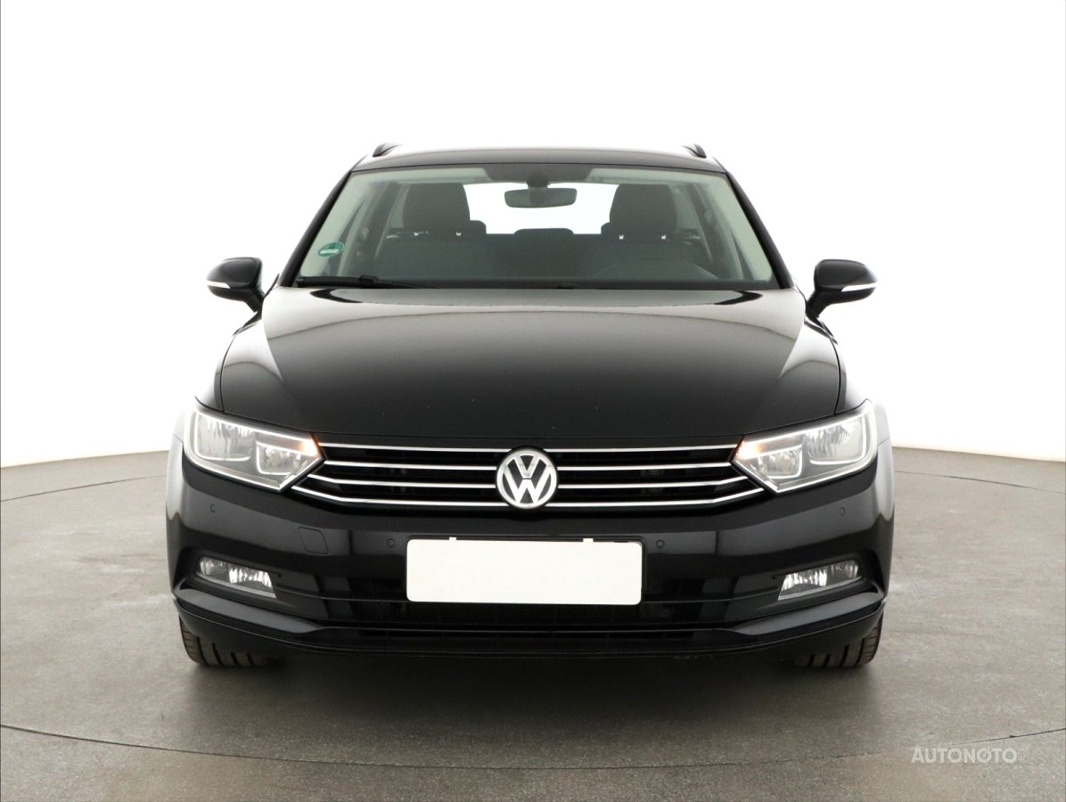 Volkswagen Passat, 2015 - pohled č. 2