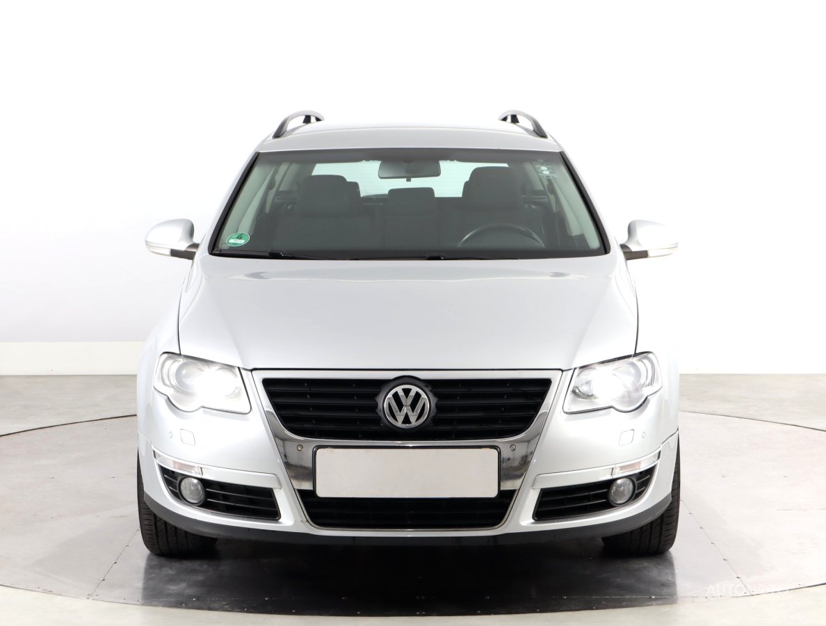 Volkswagen Passat, 2011 - pohled č. 2