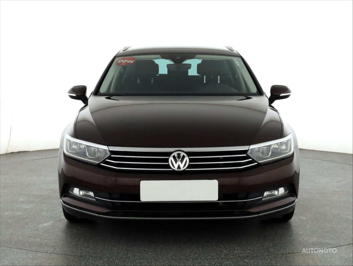 Volkswagen Passat, 2016 - pohled č. 2