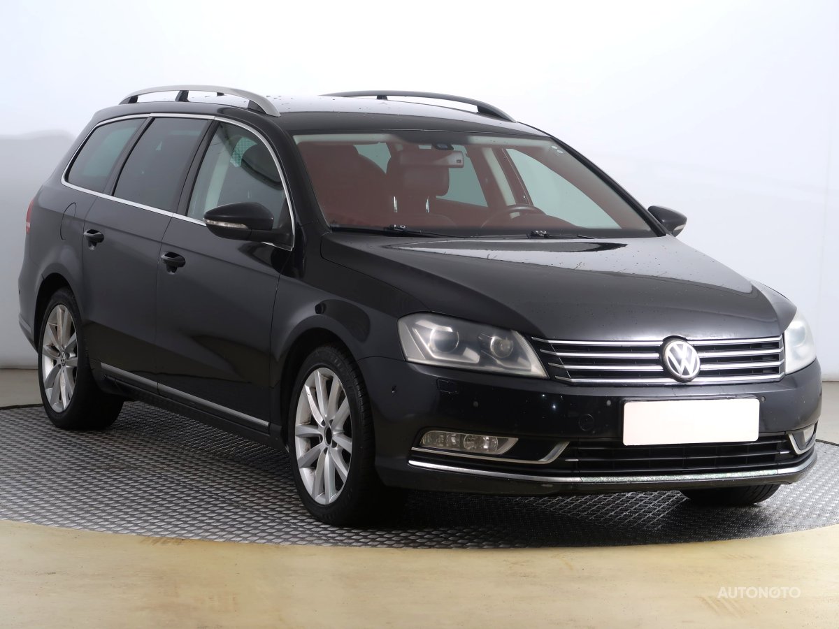 Volkswagen Passat, 2012 - celkový pohled