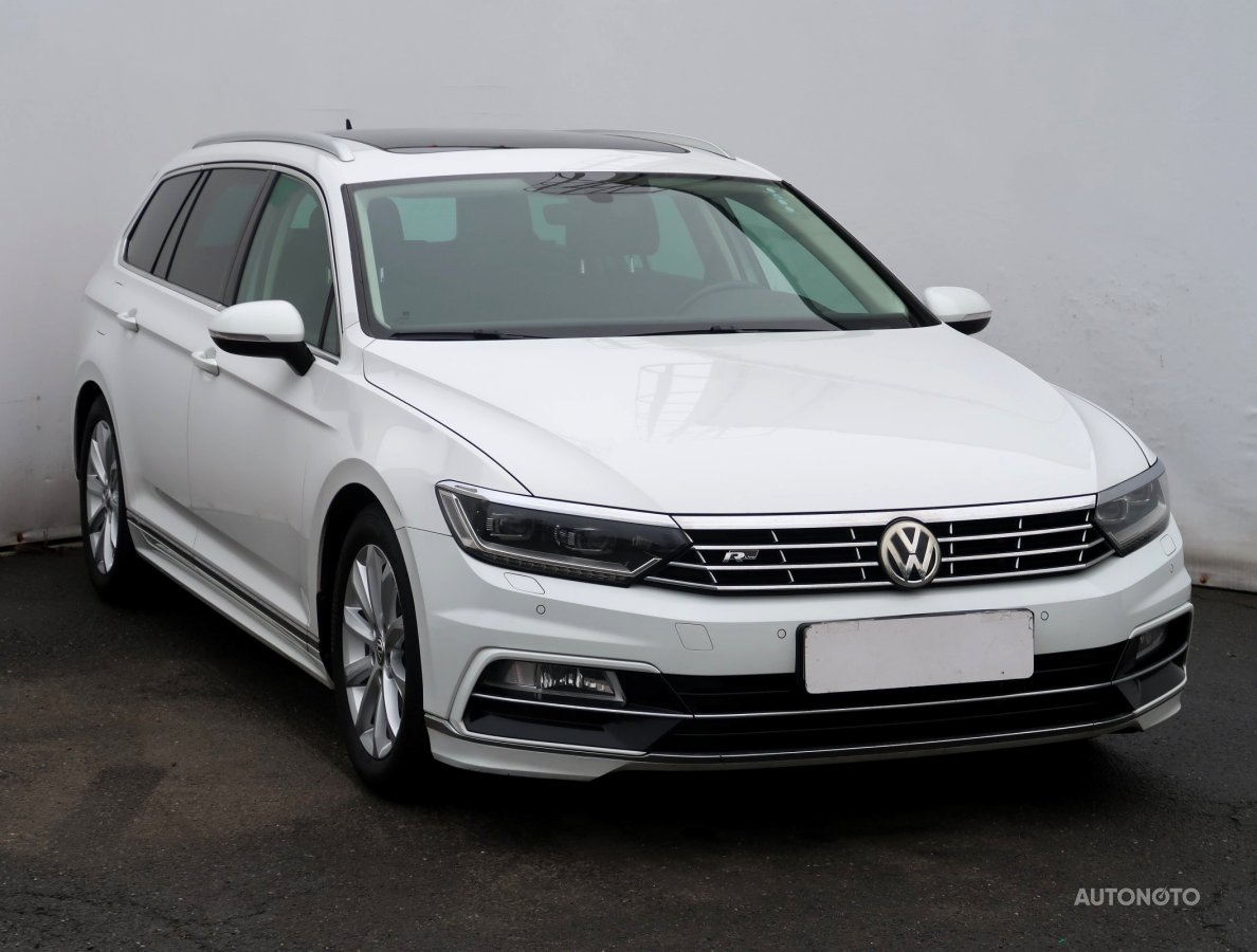 Volkswagen Passat, 2015 - celkový pohled