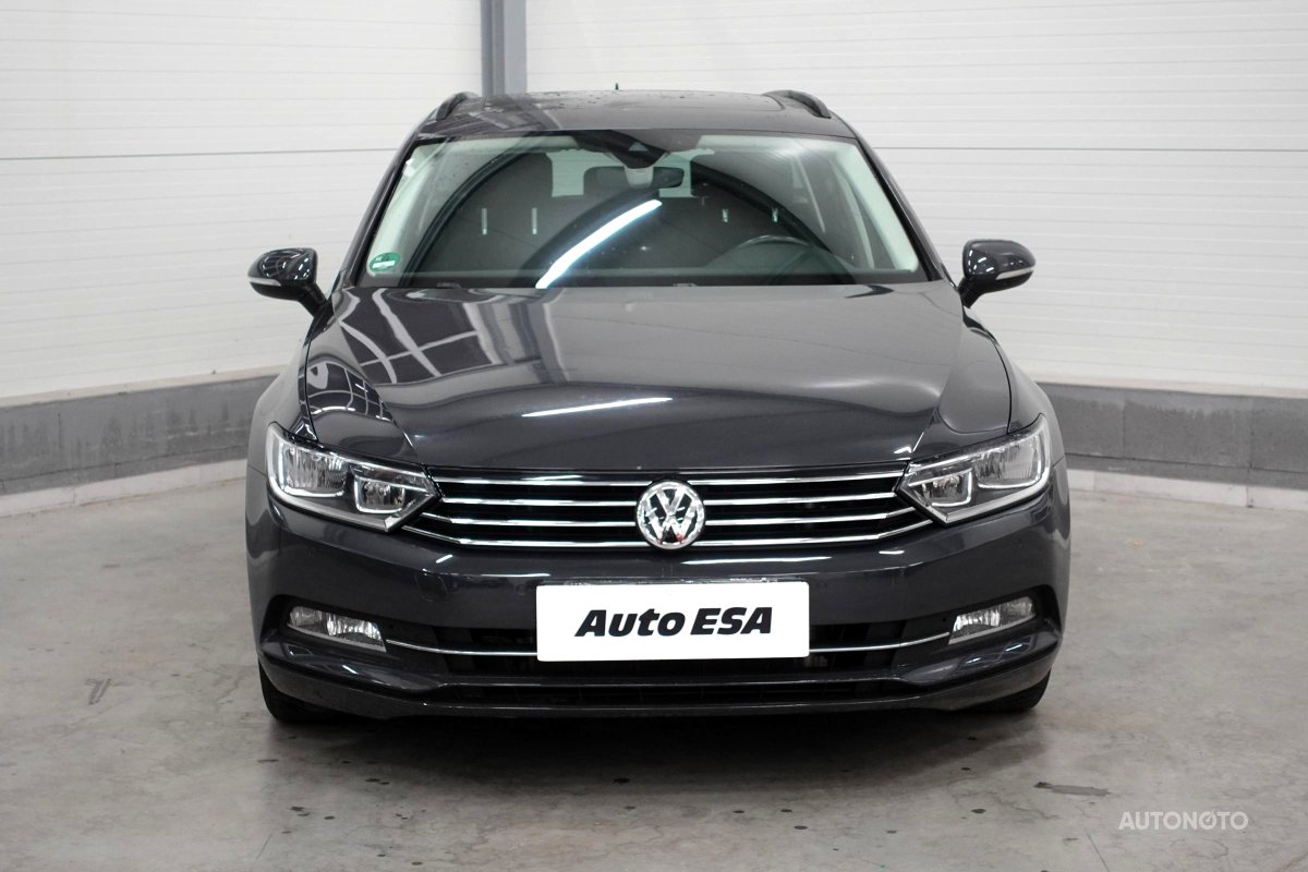 Volkswagen Passat, 2015 - pohled č. 2