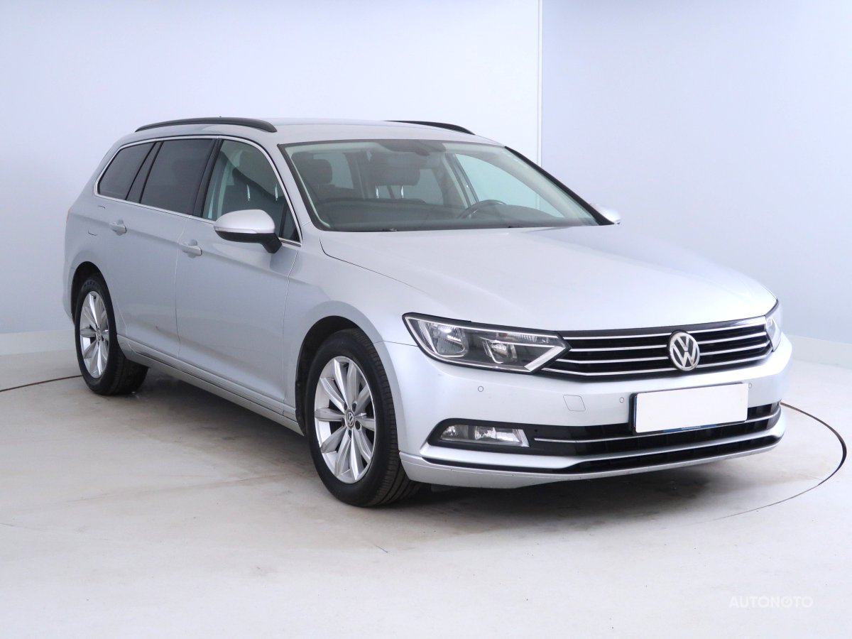Volkswagen Passat, 2015 - celkový pohled