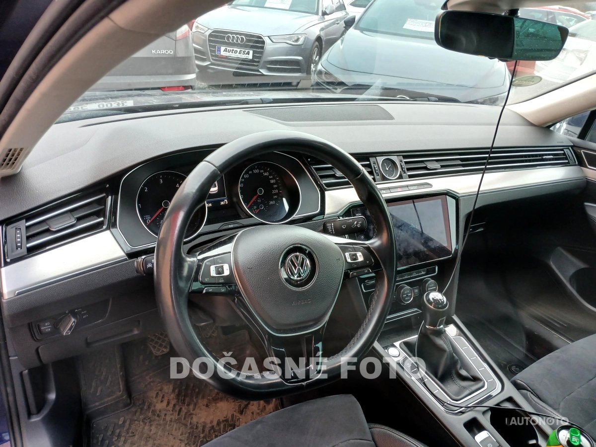 Volkswagen Passat, 2018 - pohled č. 3