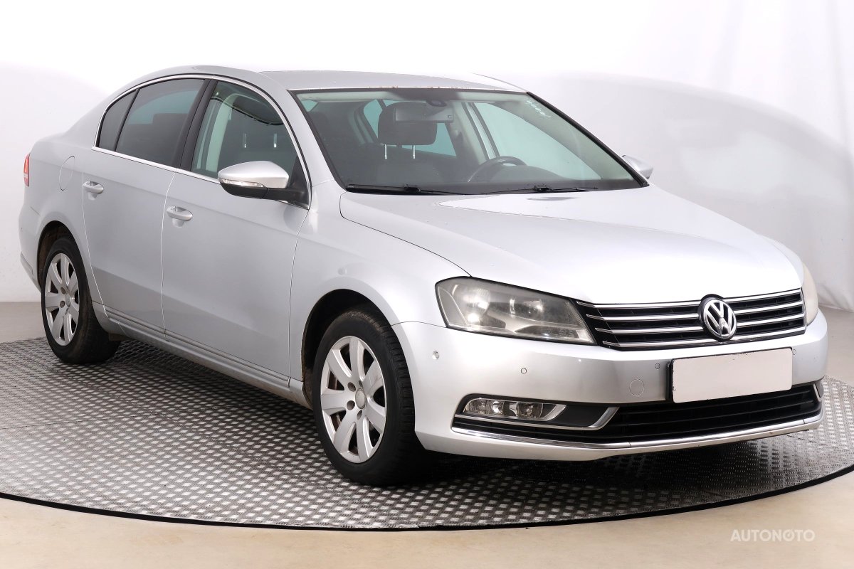 Volkswagen Passat, 2011 - celkový pohled