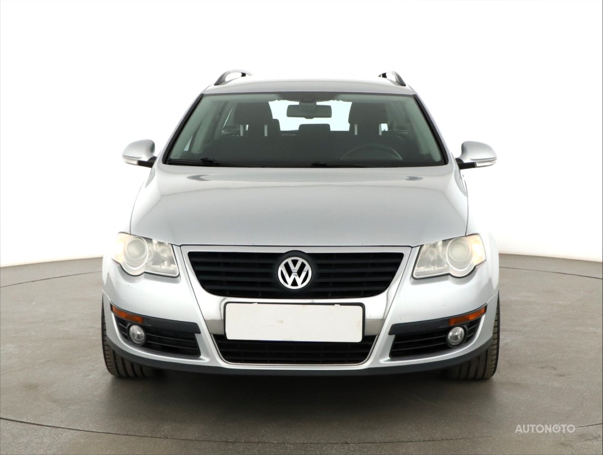 Volkswagen Passat, 2010 - pohled č. 2