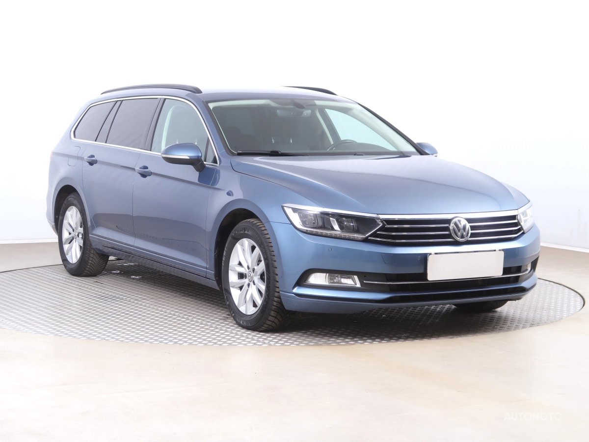 Volkswagen Passat, 2015 - celkový pohled