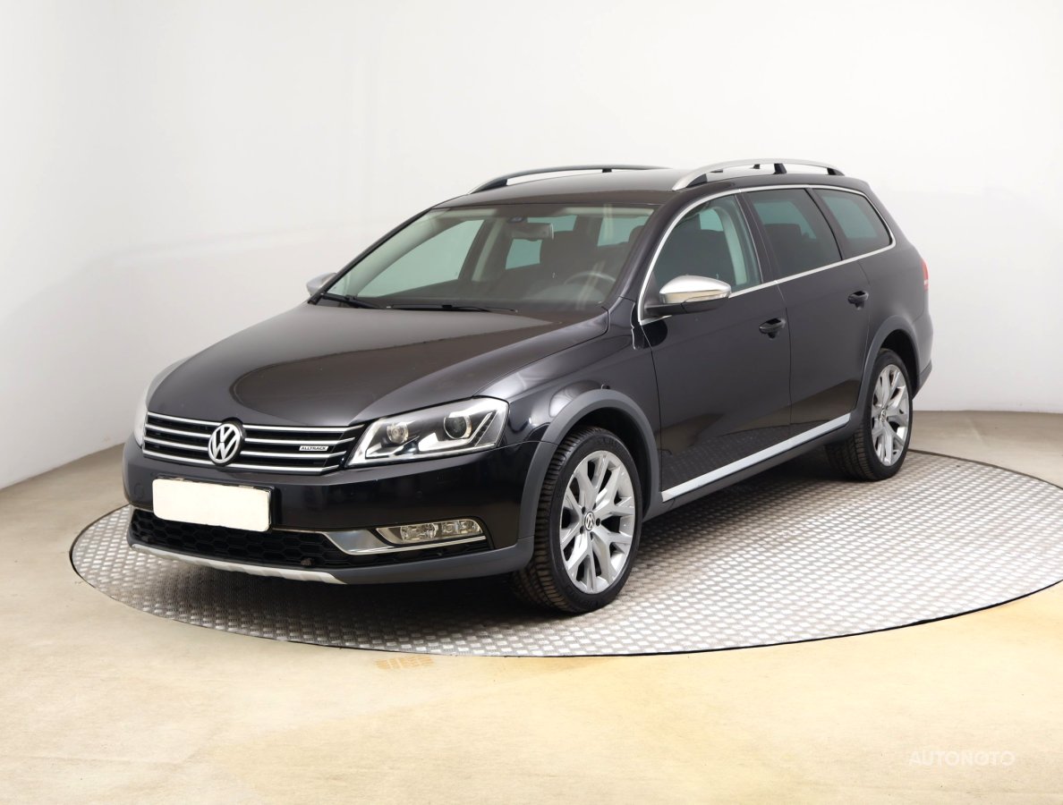 Volkswagen Passat, 2012 - pohled č. 3